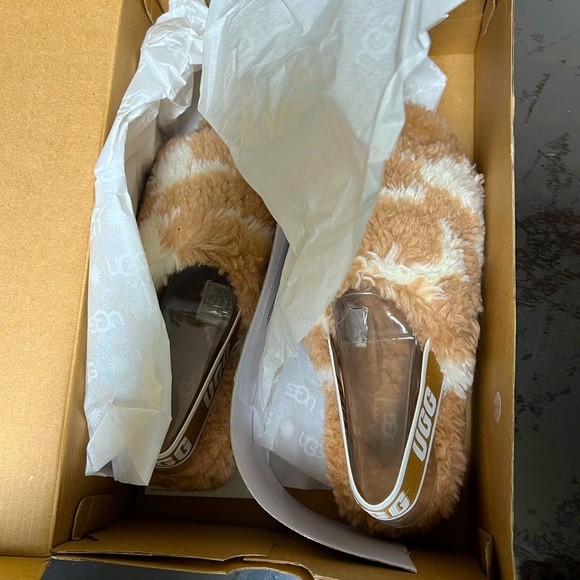 UGG Cow Print Slides - Picture 4 of 4